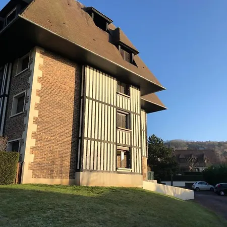 Apartamento Studio Au Calme 2 Pas De La Plage Et Du Centre De -l école Buissonnière *