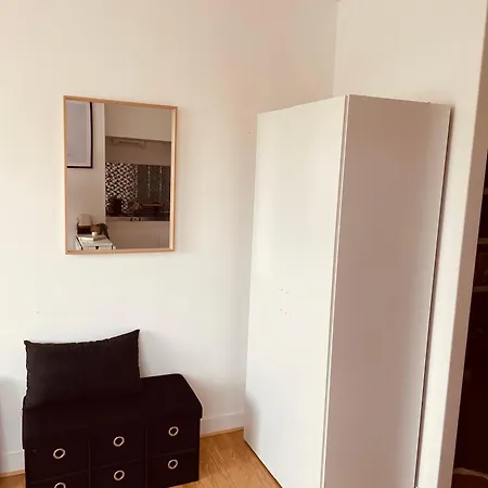 Studio Au Calme 2 Pas De La Plage Et Du Centre De -l école Buissonnière