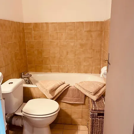 Apartamento Studio Au Calme 2 Pas De La Plage Et Du Centre De -l école Buissonnière